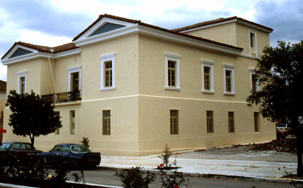 palio dikastiko megaro sparths 