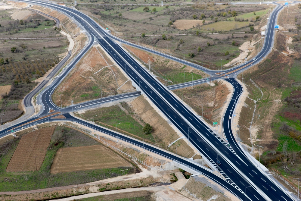 &Alpha;&upsilon;&tau;&omicron;&kappa;&iota;&nu;&eta;&tau;ό&delta;&rho;&omicron;&mu;&omicron;&sigmaf; &laquo;&Mu;&omicron;&rho;έ&alpha;&sigmaf;&raquo;: &Omicron; &pi;&rho;ώ&tau;&omicron;&sigmaf; &pi;&omicron;&upsilon; &theta;&alpha; &pi;&alpha;&rho;&alpha;&delta;&omicron;&theta;&epsilon;ί &tau;&omicron; 2016