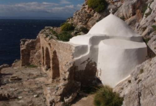 Η Ευτυχία στην Αγία Ειρήνη, στους Οσίους Γεώργιο και Θωμά του Κάβου Μαλιά [1]