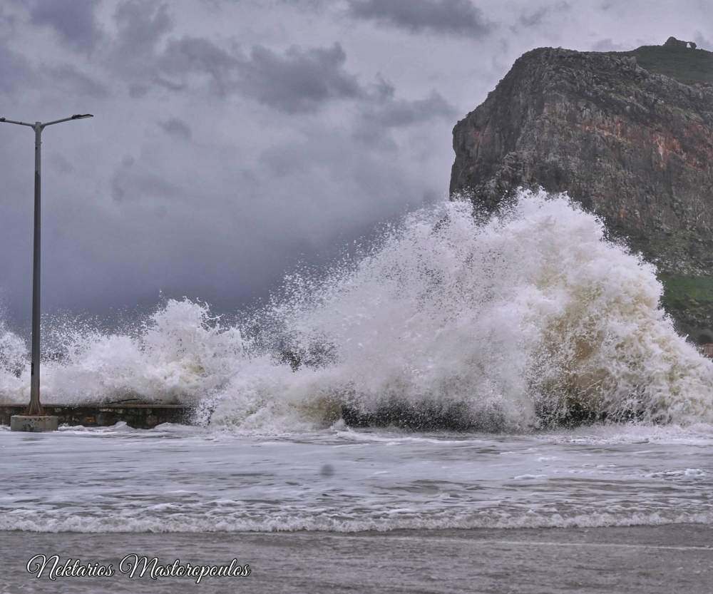 &laquo;Ά&nu;&tau;&epsilon;&xi;&epsilon;&raquo; &eta; &Lambda;&alpha;&kappa;&omega;&nu;ί&alpha; &sigma;&tau;&eta;&nu; &kappa;&alpha;&kappa;&omicron;&kappa;&alpha;&iota;&rho;ί&alpha;