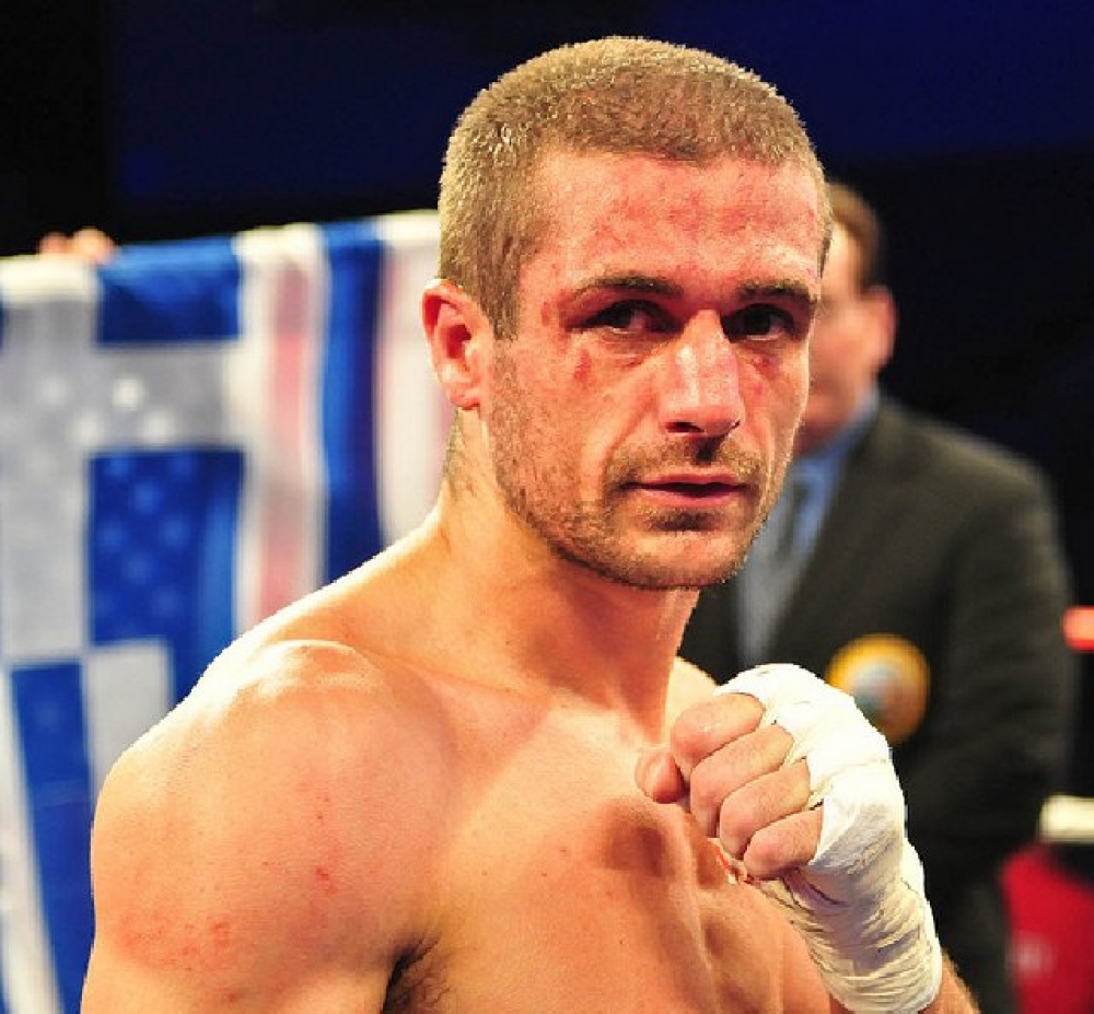 &Omicron; &delta;&iota;&epsilon;&theta;&nu;&omicron;ύ&sigmaf; &phi;ή&mu;&eta;&sigmaf; &Mu;&alpha;&nu;&iota;ά&tau;&eta;&sigmaf; &pi;&upsilon;&gamma;&mu;ά&chi;&omicron;&sigmaf; &Mu;. &Alpha;&rho;&nu;&alpha;&omicron;ύ&tau;&eta;&sigmaf; &sigma;&tau;&omicron; &laquo;Survivor&raquo;