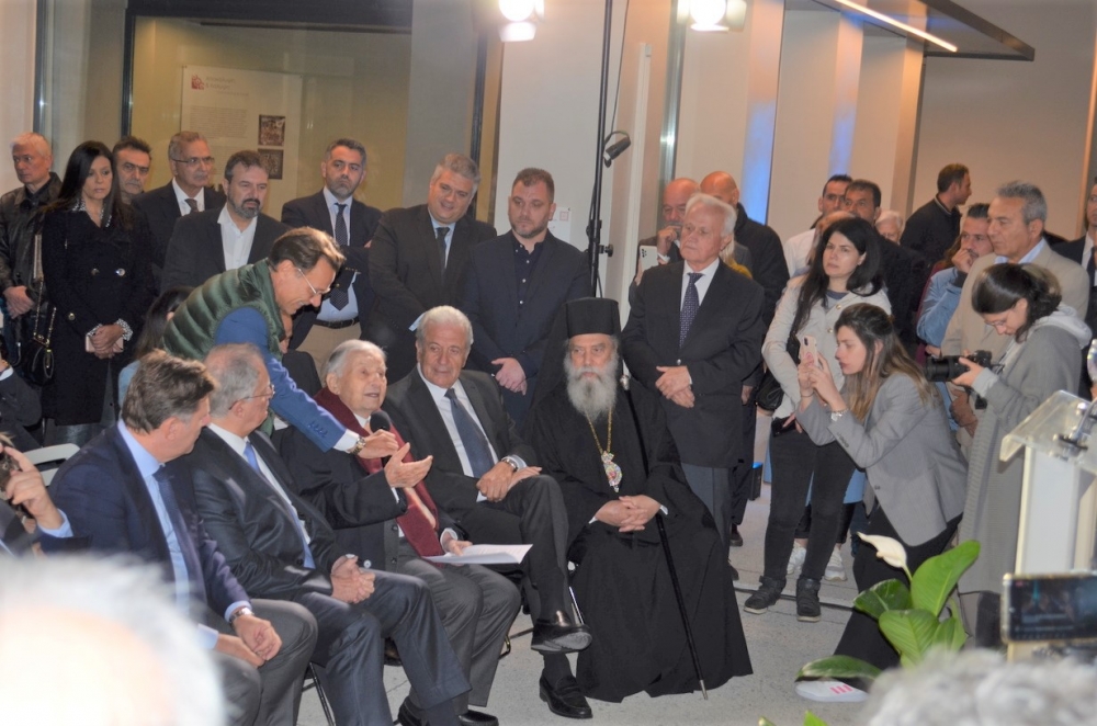 &Eta; &Sigma;&pi;ά&rho;&tau;&eta; &upsilon;&pi;ό&chi;&rho;&epsilon;&eta;&hellip; &alpha;&lambda;&lambda;ά &alpha;&pi;&omicron;ύ&sigma;&alpha;