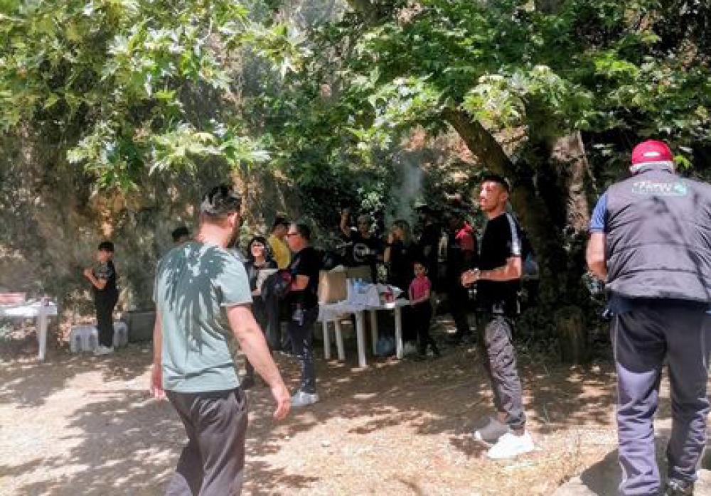 &Pi;&rho;&omega;&tau;&omicron;&mu;&alpha;&gamma;&iota;ά&tau;&iota;&kappa;&omicron; &gamma;&lambda;έ&nu;&tau;&iota; &sigma;&tau;ή&theta;&eta;&kappa;&epsilon; &sigma;&tau;&omicron; &phi;&alpha;&rho;ά&gamma;&gamma;&iota; &tau;&omicron;&upsilon; &Mu;&pi;&alpha;&lambda;&lambda;ή &sigma;&tau;&alpha; &Tau;ά&lambda;&alpha;&nu;&tau;&alpha;