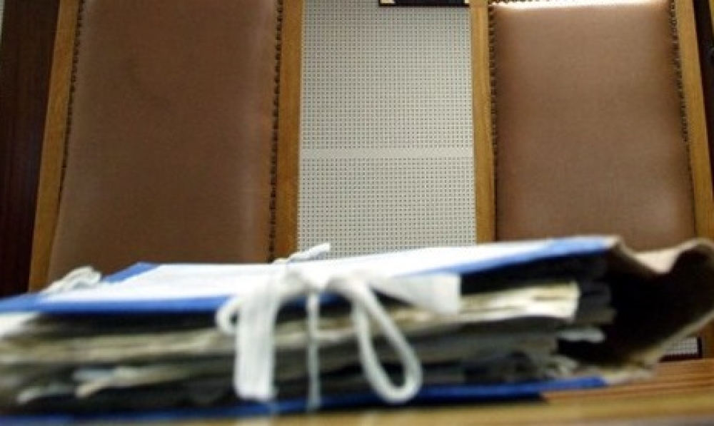 &Sigma;&tau;&omicron;&nu; &Kappa;&omicron;ύ&gamma;&iota;&alpha; &omicron;&iota; &gamma;&omicron;&nu;&epsilon;ί&sigmaf; &tau;&omicron;&upsilon; &alpha;&nu;ή&lambda;&iota;&kappa;&omicron;&upsilon; &pi;&omicron;&upsilon; &xi;&upsilon;&lambda;&omicron;&kappa;&omicron;&pi;ή&theta;&eta;&kappa;&epsilon; &sigma;&tau;&eta; &Mu;ά&nu;&eta;