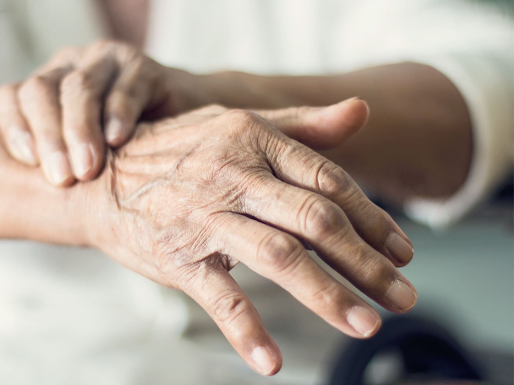 &Pi;ά&rho;&kappa;&iota;&nu;&sigma;&omicron;&nu;: &Upsilon;&pi;&epsilon;&rho;&delta;&iota;&pi;&lambda;ά&sigma;&iota;&omicron;&sigmaf; &omicron; &kappa;ί&nu;&delta;&upsilon;&nu;&omicron;&sigmaf; &epsilon;&mu;&phi;ά&nu;&iota;&sigma;&eta;&sigmaf; &tau;&eta;&sigmaf; &nu;ό&sigma;&omicron;&upsilon; &gamma;&iota;&alpha; ά&tau;&omicron;&mu;&alpha; &mu;&epsilon; ά&gamma;&chi;&omicron;&sigmaf;