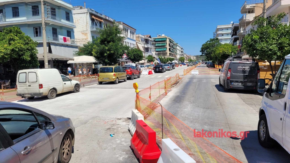 &Eta; &Pi;&alpha;&lambda;&alpha;&iota;&omicron;&lambda;ό&gamma;&omicron;&upsilon; &laquo;&mu;&epsilon;&tau;&alpha;&phi;έ&rho;&epsilon;&tau;&alpha;&iota;&raquo; &sigma;&tau;&omicron; &Delta;&eta;&mu;&omicron;&tau;&iota;&kappa;ό &Sigma;&upsilon;&mu;&beta;&omicron;ύ&lambda;&iota;&omicron; &Sigma;&pi;ά&rho;&tau;&eta;&sigmaf;