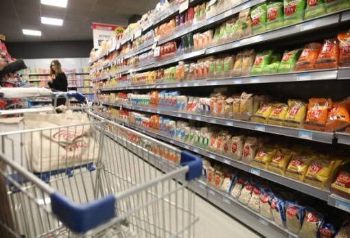 Σούπερ μάρκετ: Μικρές αυξήσεις στα ράφια