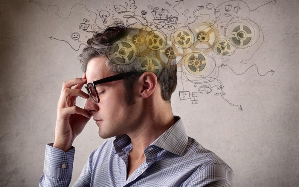 &Kappa;&alpha;&phi;έ&sigmaf;, &tau;&rho;&iota;&gamma;&omega;&nu;έ&lambda;&lambda;&alpha; &kappa;&alpha;&iota; &rho;&alpha;&pi;&alpha;&nu;ά&kappa;&iota;&alpha; &beta;&epsilon;&lambda;&tau;&iota;ώ&nu;&omicron;&upsilon;&nu; &tau;&eta; &mu;&nu;ή&mu;&eta;