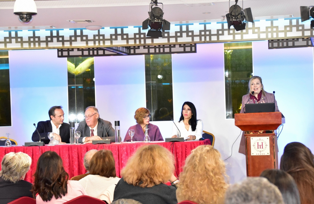 &Epsilon;&xi;έ&lambda;&iota;&xi;&eta; &tau;&eta;&sigmaf; &Sigma;&pi;ά&rho;&tau;&eta;&sigmaf; &sigma;&epsilon; &eta;&gamma;&epsilon;&tau;&iota;&kappa;ό &gamma;&alpha;&sigma;&tau;&rho;&omicron;&nu;&omicron;&mu;&iota;&kappa;ό &pi;&rho;&omicron;&omicron;&rho;&iota;&sigma;&mu;ό