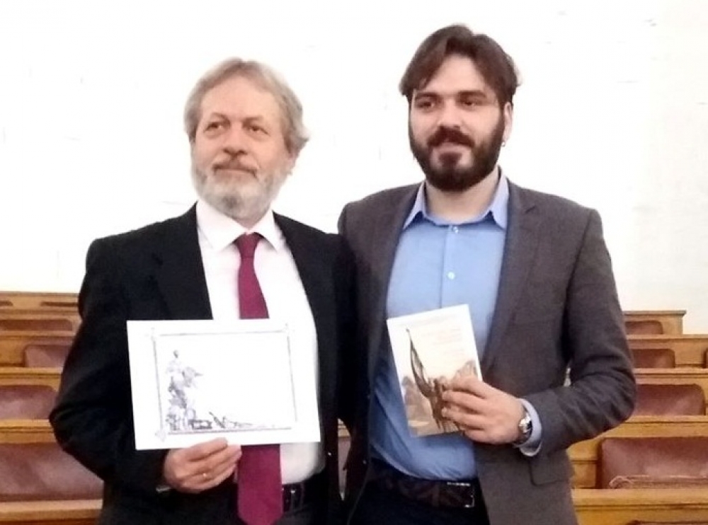 &Lambda;&alpha;&kappa;&omega;&nu;&iota;&kappa;έ&sigmaf; &delta;&iota;&alpha;&kappa;&rho;ί&sigma;&epsilon;&iota;&sigmaf; &sigma;&epsilon; &lambda;&omicron;&gamma;&omicron;&tau;&epsilon;&chi;&nu;&iota;&kappa;ό &delta;&iota;&alpha;&gamma;&omega;&nu;&iota;&sigma;&mu;ό