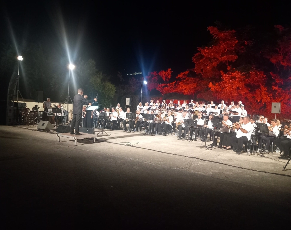 &Eta; &delta;ύ&nu;&alpha;&mu;&eta; &tau;&eta;&sigmaf; &Mu;&omicron;&upsilon;&sigma;&iota;&kappa;ή&sigmaf; &kappa;&alpha;&iota; &eta; &kappa;&lambda;&eta;&rho;&omicron;&nu;&omicron;&mu;&iota;ά &mu;&alpha;&sigmaf;