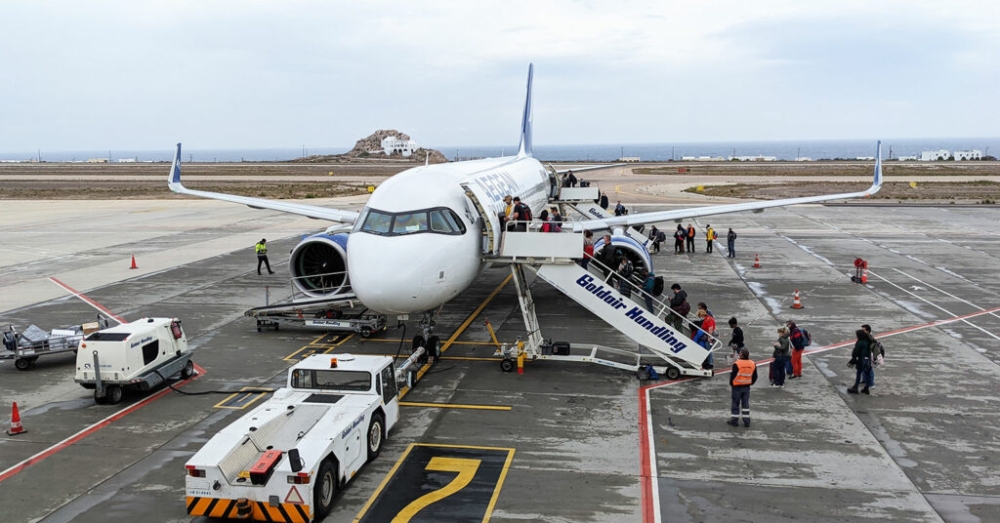 &Alpha;&epsilon;&rho;&omicron;&delta;&rho;ό&mu;&iota;&alpha;: &Alpha;ύ&xi;&eta;&sigma;&eta; 14% &sigma;&tau;&eta;&nu; &epsilon;&pi;&iota;&beta;&alpha;&tau;&iota;&kappa;ή &kappa;ί&nu;&eta;&sigma;&eta; &sigma;&tau;&omicron; &alpha;&rsquo; &tau;&epsilon;&tau;&rho;ά&mu;&eta;&nu;&omicron; &tau;&omicron;&upsilon; 2025