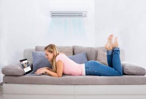 Τι να κάνεις όταν το air condition ξηραίνει την επιδερμίδα σου;