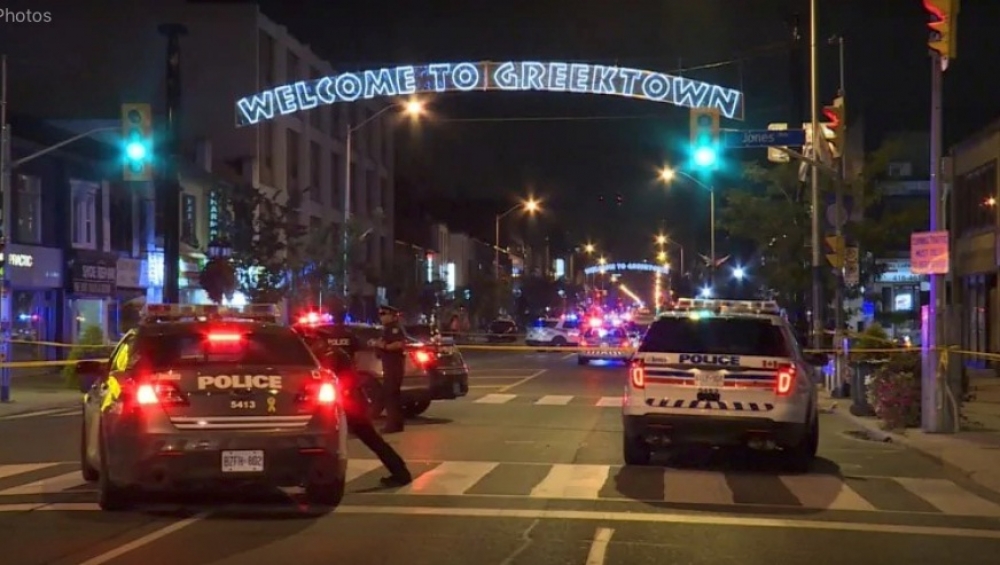 &Delta;ύ&omicron; &nu;έ&alpha; &pi;&alpha;&iota;&delta;&iota;ά &nu;&epsilon;&kappa;&rho;ά