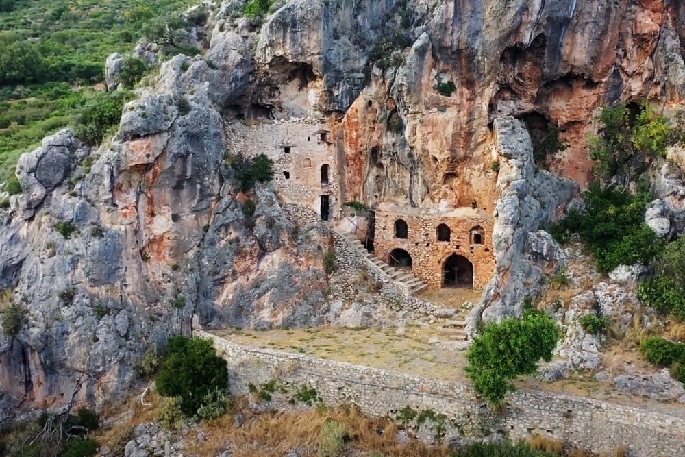 &Kappa;&alpha;&theta;&iota;&epsilon;&rho;ώ&nu;&epsilon;&tau;&alpha;&iota; &omega;&sigmaf; &delta;&eta;&mu;ό&sigma;&iota;&alpha; &tau;&omicron;&pi;&iota;&kappa;ή &epsilon;&omicron;&rho;&tau;ή &kappa;&alpha;&iota; &alpha;&rho;&gamma;ί&alpha; &tau;&omicron; &Pi;&alpha;&lambda;&alpha;&iota;&omicron;&mu;&omicron;&nu;ά&sigma;&tau;&eta;&rho;&omicron;