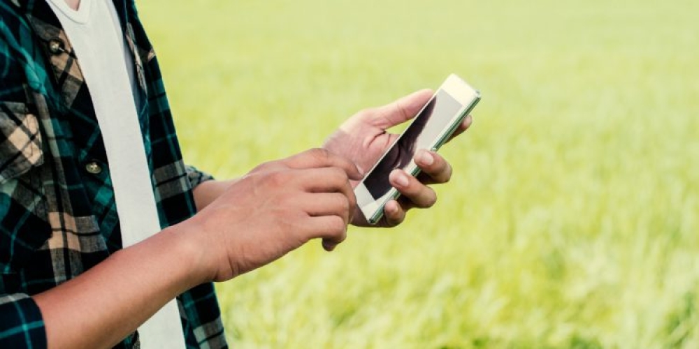 &Alpha;&gamma;&rho;ό&tau;&epsilon;&sigmaf;: &Epsilon;&nu;&epsilon;&rho;&gamma;&omicron;&pi;&omicron;ί&eta;&sigma;&eta; &nu;έ&omicron;&upsilon; &epsilon;&upsilon;έ&lambda;&iota;&kappa;&tau;&omicron;&upsilon; &tau;&rho;ό&pi;&omicron;&upsilon; &pi;&lambda;&eta;&rho;&omega;&mu;ή&sigmaf; &epsilon;&iota;&sigma;&phi;&omicron;&rho;ώ&nu; &mu;έ&sigma;&omega; IRIS