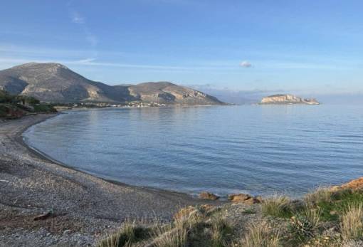 Εξαιρέθηκε από τις παραχωρούμενες παραλίες η Αγία Θέκλα Μονεμβασίας