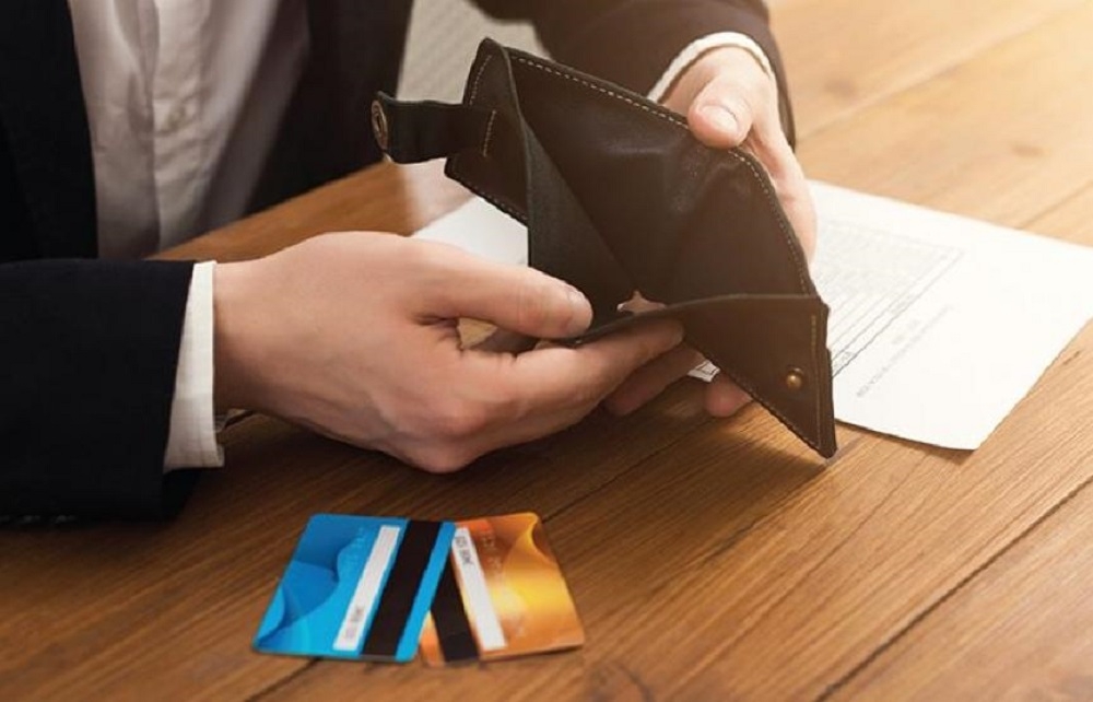 &Eta; &Pi;&epsilon;&lambda;&omicron;&pi;ό&nu;&nu;&eta;&sigma;&omicron;&sigmaf; &phi;&tau;&omega;&chi;&alpha;ί&nu;&epsilon;&iota;: 1 &sigma;&tau;&alpha; 3 &nu;&omicron;&iota;&kappa;&omicron;&kappa;&upsilon;&rho;&iota;ά &sigma;&epsilon; &kappa;ί&nu;&delta;&upsilon;&nu;&omicron;