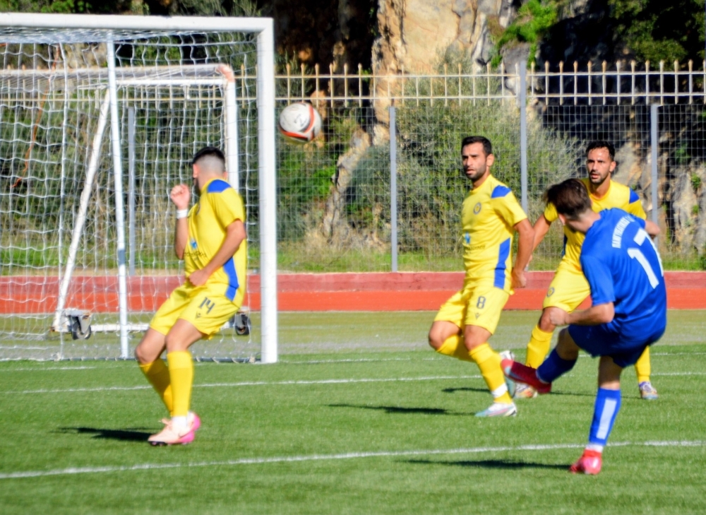 &Gamma;&rsquo; &Epsilon;&theta;&nu;&iota;&kappa;ή: &Pi;ά&lambda;&epsilon;&psi;&epsilon; &alpha;&lambda;&lambda;ά &upsilon;&pi;&omicron;&tau;ά&chi;&theta;&eta;&kappa;&epsilon; &sigma;&tau;&eta;&nu; &alpha;&nu;&omega;&tau;&epsilon;&rho;ό&tau;&eta;&tau;&alpha; &tau;&eta;&sigmaf; &pi;&rho;ώ&tau;&eta;&sigmaf; &Zeta;&alpha;&kappa;ύ&nu;&theta;&omicron;&upsilon; &omicron; &Pi;&alpha;&nu;&gamma;&upsilon;&theta;&epsilon;&alpha;&tau;&iota;&kappa;ό&sigmaf;