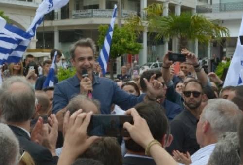 Αποθεωτική υποδοχή για τον Κυρ. Μητσοτάκη στη Σπάρτη
