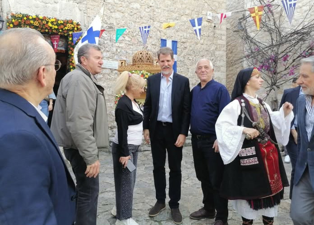 &Upsilon;&pi;&omicron;&delta;&omicron;&chi;ή &laquo;&sigma;&tau;&alpha;&rho;&raquo; &gamma;&iota;&alpha; &tau;&omicron;&nu; &Pi;&alpha;ύ&lambda;&omicron; &Nu;&tau;&epsilon; &Gamma;&kappa;&rho;&epsilon;&sigmaf; &sigma;&tau;&eta;&nu; &Alpha;&rho;&epsilon;ό&pi;&omicron;&lambda;&eta;