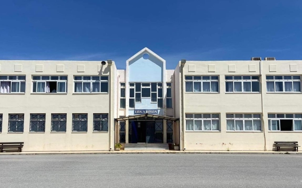 &Gamma;&rho;&eta;&gamma;&omicron;&rho;ά&kappa;&omicron;&upsilon; &kappa;&alpha;&iota; &Kappa;&rho;&eta;&tau;&iota;&kappa;ό&sigmaf;: &laquo;&Alpha;&pi;&alpha;&iota;&tau;&epsilon;ί&tau;&alpha;&iota; ά&mu;&epsilon;&sigma;&eta; &lambda;ύ&sigma;&eta; &gamma;&iota;&alpha; &tau;&omicron;&upsilon;&sigmaf; &mu;&alpha;&theta;&eta;&tau;έ&sigmaf; &tau;&omicron;&upsilon; &Epsilon;&Pi;&Alpha;.&Lambda;. &Beta;&omicron;&iota;ώ&nu;&raquo;