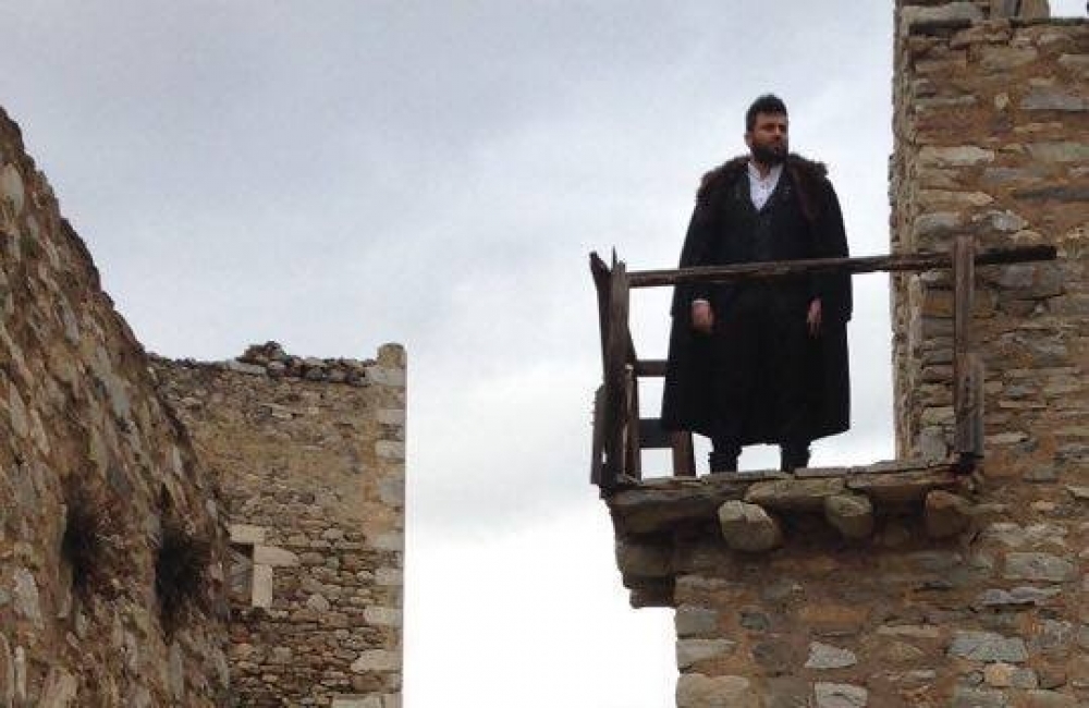 &Tau;&iota; &kappa;ά&nu;&epsilon;&iota; &omicron; &Pi;. &Pi;&alpha;&nu;&tau;&epsilon;&lambda;ί&delta;&eta;&sigmaf; &sigma;&tau;&eta; &Mu;ά&nu;&eta;;