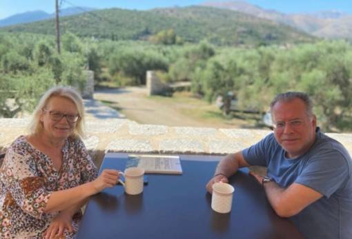 Αποχαιρέτησε το καλοκαίρι από τη Μάνη ο Γ. Κουμουτσάκος