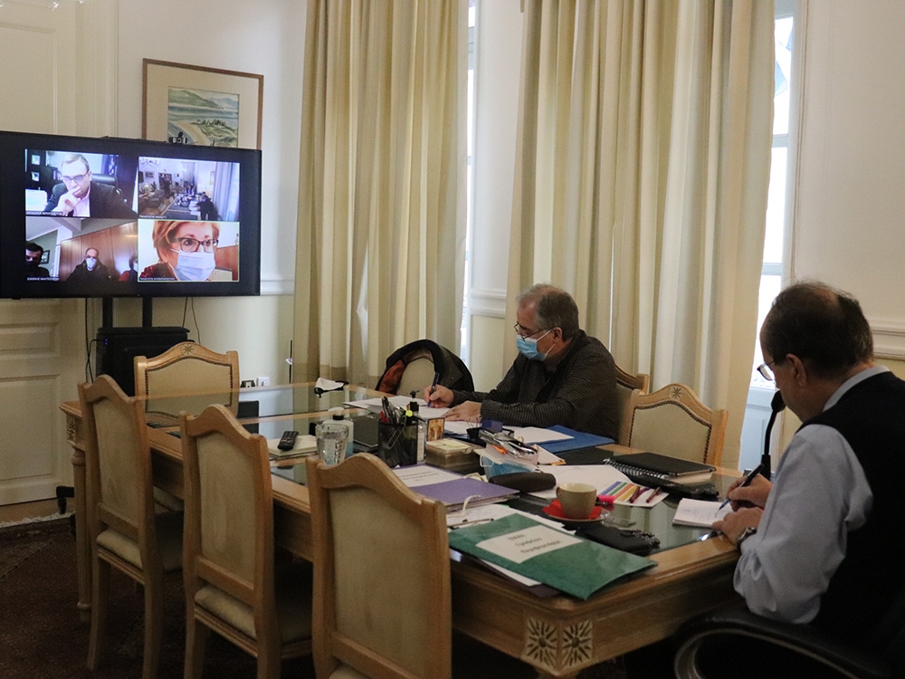 &Kappa;&alpha;&nu;&omicron;&nu;&iota;&kappa;ά &sigma;&upsilon;&nu;&epsilon;&chi;ί&zeta;&omicron;&nu;&tau;&alpha;&iota; &omicron;&iota; &delta;&iota;&alpha;&nu;&omicron;&mu;έ&sigmaf; &Tau;&Epsilon;&Beta;&Alpha; &sigma;&tau;&eta; &Lambda;&alpha;&kappa;&omega;&nu;ί&alpha;