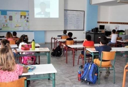 Δράσεις Ενεργού Πολίτη: Ξεκινά το νέο υποχρεωτικό μάθημα  για τους μαθητές όλων των τάξεων