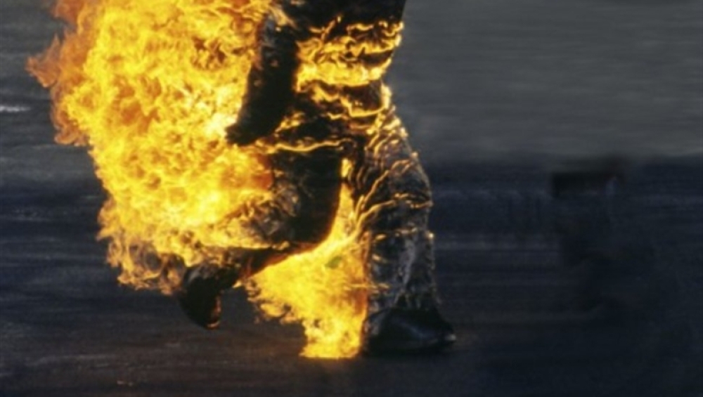 &Sigma;&tau;&omicron;&nu; &epsilon;&iota;&sigma;&alpha;&gamma;&gamma;&epsilon;&lambda;έ&alpha; &omicron; &alpha;&lambda;&lambda;&omicron;&delta;&alpha;&pi;ό&sigmaf; &pi;&omicron;&upsilon; &pi;ή&gamma;&epsilon; &nu;&alpha; &kappa;ά&psi;&epsilon;&iota; &tau;&eta; &sigma;&upsilon;&mu;&beta;ί&alpha; &tau;&omicron;&upsilon; &sigma;&tau;&eta; &Sigma;&pi;ά&rho;&tau;&eta;