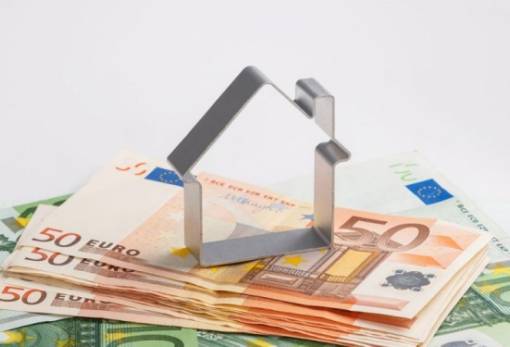 ΕΝΦΙΑ: Σε ποιους θα… έρθει λιγότερος φέτος;