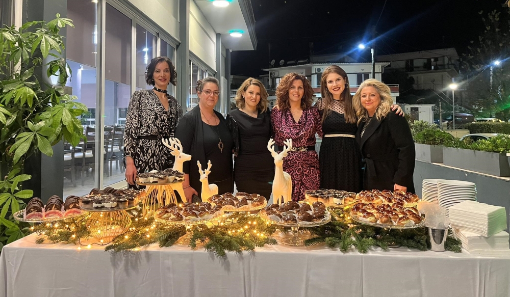 &laquo;&Phi;&lambda;&omicron;&upsilon;&rho;ί&raquo; &sigma;&tau;&eta; &delta;&rho;ά&sigma;&eta; &kappa;&alpha;&iota; &tau;&eta;&nu; &alpha;&gamma;&alpha;&theta;&omicron;&epsilon;&rho;&gamma;ί&alpha; &omicron; &Pi;&omicron;&lambda;&iota;&tau;&iota;&sigma;&tau;&iota;&kappa;ό&sigmaf; &Sigma;ύ&lambda;&lambda;&omicron;&gamma;&omicron;&sigmaf; &Gamma;&upsilon;&nu;&alpha;&iota;&kappa;ώ&nu; &Beta;&lambda;&alpha;&chi;&iota;ώ&tau;&eta;