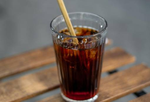 Μελέτη: Η κατανάλωση ζαχαρούχων ποτών αυξάνεται σε παιδιά και έφηβους