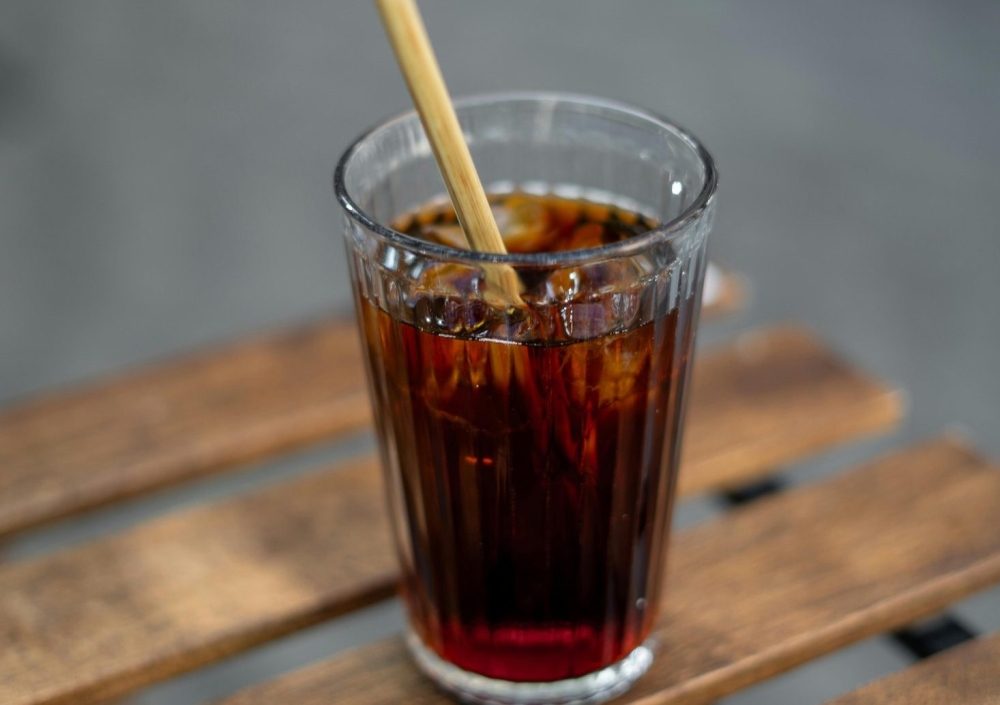 &Mu;&epsilon;&lambda;έ&tau;&eta;: &Eta; &kappa;&alpha;&tau;&alpha;&nu;ά&lambda;&omega;&sigma;&eta; &zeta;&alpha;&chi;&alpha;&rho;&omicron;ύ&chi;&omega;&nu; &pi;&omicron;&tau;ώ&nu; &alpha;&upsilon;&xi;ά&nu;&epsilon;&tau;&alpha;&iota; &sigma;&epsilon; &pi;&alpha;&iota;&delta;&iota;ά &kappa;&alpha;&iota; έ&phi;&eta;&beta;&omicron;&upsilon;&sigmaf;