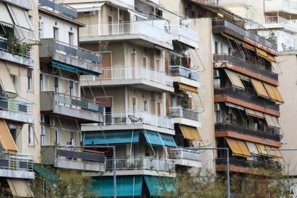 &Sigma;&tau;έ&gamma;&alpha;&sigma;&eta; &kappa;&alpha;&iota; &mu;&epsilon;&tau;&alpha;&phi;&omicron;&rho;έ&sigmaf; &pi;&alpha;ί&rho;&nu;&omicron;&upsilon;&nu; &ldquo;&phi;&omega;&tau;&iota;ά&rdquo; &lambda;ό&gamma;&omega; &pi;&omicron;&lambda;έ&mu;&omicron;&upsilon;
