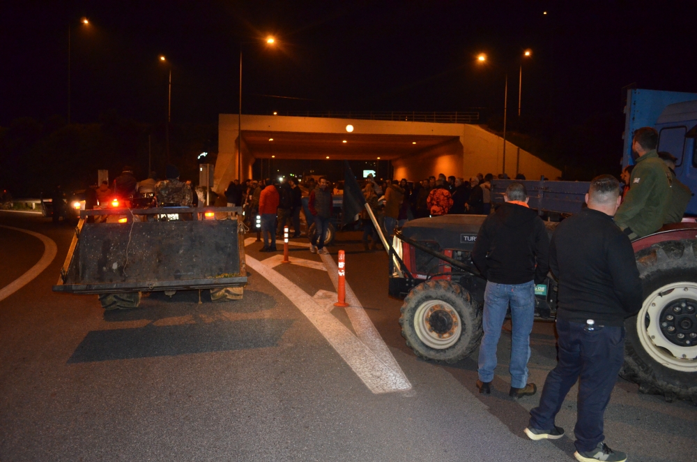 &Alpha;&kappa;&lambda;ό&nu;&eta;&tau;&alpha; &mu;&pi;&lambda;ό&kappa;&alpha; &delta;ί&chi;&omega;&sigmaf; &laquo;&eta;&mu;&epsilon;&rho;&omicron;&mu;&eta;&nu;ί&alpha; &lambda;ή&xi;&eta;&sigmaf;&raquo;