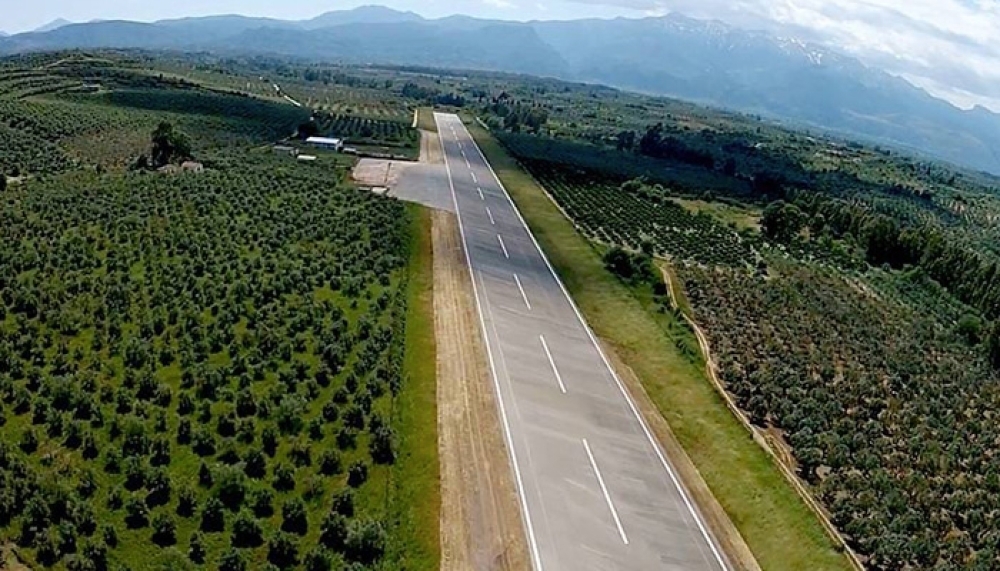 &Alpha;&pi;ό&lambda;&upsilon;&tau;&alpha; &nu;ό&mu;&iota;&mu;&omicron;&sigmaf; &delta;&eta;&lambda;ώ&nu;&epsilon;&iota; &omicron; &Delta;. &Sigma;&pi;ά&rho;&tau;&eta;&sigmaf; &gamma;&iota;&alpha; &tau;&omicron; &alpha;&epsilon;&rho;&omicron;&delta;&rho;ό&mu;&iota;&omicron;