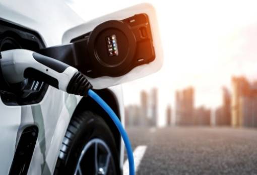 Άνοιξαν νέες αιτήσεις για το «Κινούμαι Ηλεκτρικά 3»