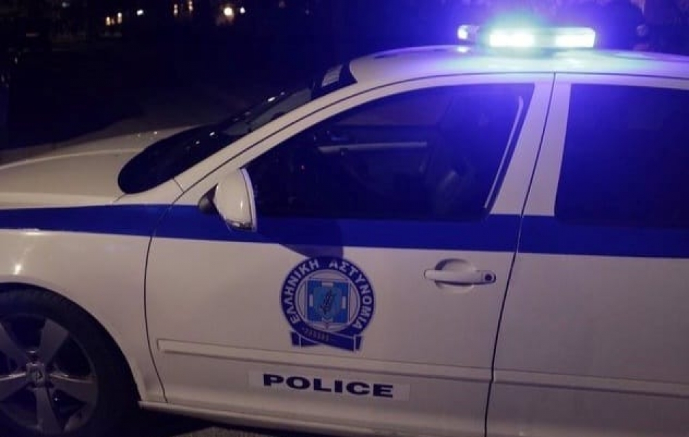 &Epsilon;&pi;&epsilon;&iota;&sigma;&omicron;&delta;&iota;&alpha;&kappa;ή &nu;ύ&chi;&tau;&alpha; &sigma;&epsilon; &mu;&pi;&alpha;&rho; &tau;&eta;&sigmaf; &Sigma;&pi;ά&rho;&tau;&eta;&sigmaf;