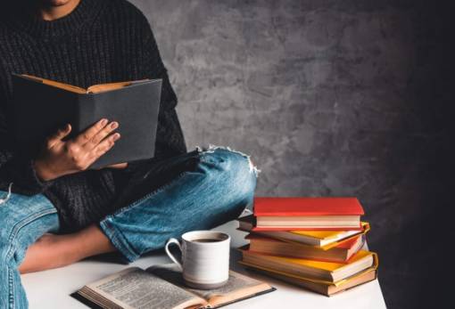 Από το αμφιθέατρο στη δουλειά: Πώς να συνδυάσετε σωστά σπουδές και εργασία