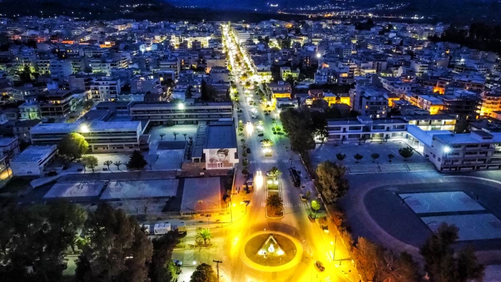 &Mu;&epsilon; &tau;&omicron; &theta;ά&rho;&rho;&omicron;&sigmaf; &tau;&eta;&sigmaf; &gamma;&nu;ώ&mu;&eta;&sigmaf;: &Tau;&alpha; &pi;&alpha;&rho;ά&pi;&omicron;&nu;&alpha; &pi;&epsilon;&rho;&iota;&gamma;&rho;ά&phi;&omicron;&upsilon;&nu; &tau;&eta;&nu; &pi;&tau;ώ&sigma;&eta;, &omicron;&iota; &pi;&rho;&omicron;&tau;ά&sigma;&epsilon;&iota;&sigmaf; &phi;έ&rho;&nu;&omicron;&upsilon;&nu; &alpha;&nu;ά&pi;&tau;&upsilon;&xi;&eta;