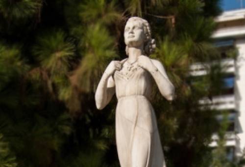 Ποιοι φοβούνται την Ηρώ Κωνσταντοπούλου στη Σπάρτη;