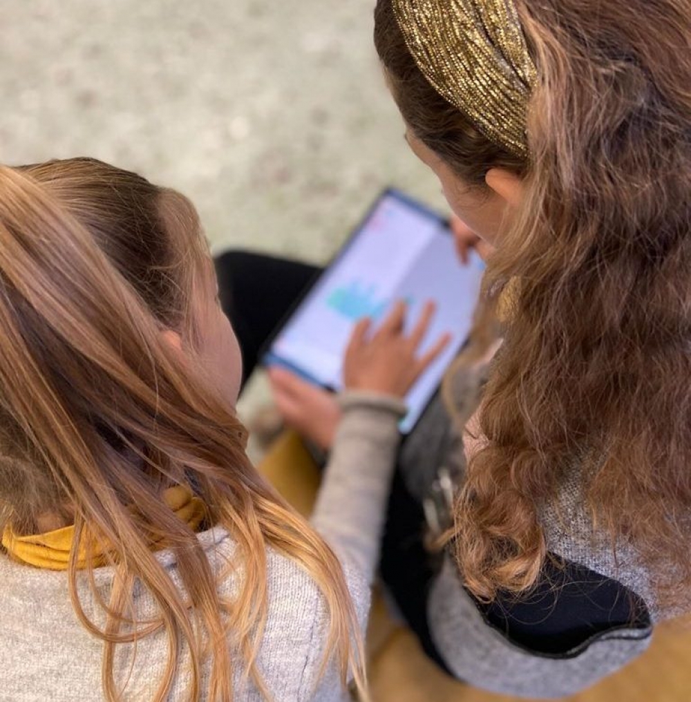 Scratch &kappa;&alpha;&iota; &Omicron;&pi;&tau;&iota;&kappa;ό&sigmaf; &Pi;&rho;&omicron;&gamma;&rho;&alpha;&mu;&mu;&alpha;&tau;&iota;&sigma;&mu;ό&sigmaf;