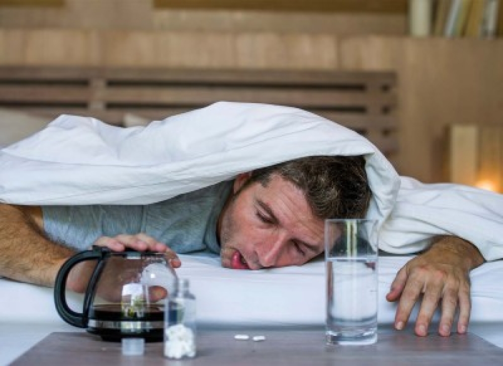 &Epsilon;ί&nu;&alpha;&iota; &alpha;&lambda;ή&theta;&epsilon;&iota;&alpha; ό&tau;&iota; &tau;&omicron; hangover &gamma;ί&nu;&epsilon;&tau;&alpha;&iota; &chi;&epsilon;&iota;&rho;ό&tau;&epsilon;&rho;&omicron; &kappa;&alpha;&theta;ώ&sigmaf; &mu;&epsilon;&gamma;&alpha;&lambda;ώ&nu;&omicron;&upsilon;&mu;&epsilon;;