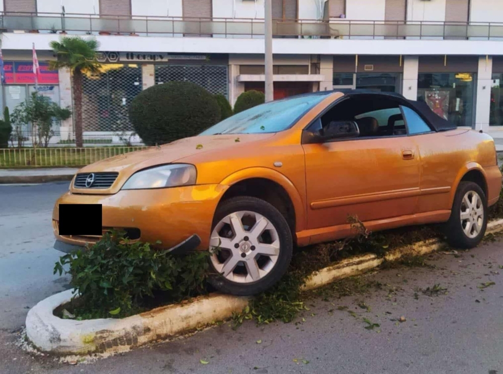 &Iota;&Chi; &laquo;&kappa;&alpha;&beta;ά&lambda;&eta;&sigma;&epsilon;&raquo; &tau;&eta; &nu;&eta;&sigma;ί&delta;&alpha; &sigma;&tau;&eta; &Sigma;&pi;ά&rho;&tau;&eta; (&Phi;&Omega;&Tau;&Omicron;)