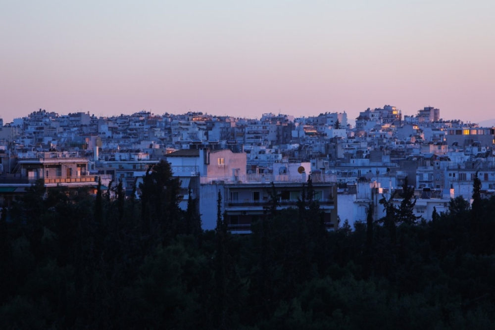 &Alpha;ό&rho;&alpha;&tau;&eta; &eta; &pi;&rho;&alpha;&gamma;&mu;&alpha;&tau;&iota;&kappa;ή &alpha;&gamma;&omicron;&rho;ά &tau;&omega;&nu; &alpha;&kappa;&iota;&nu;ή&tau;&omega;&nu; &sigma;&tau;&eta;&nu; &Epsilon;&lambda;&lambda;ά&delta;&alpha;