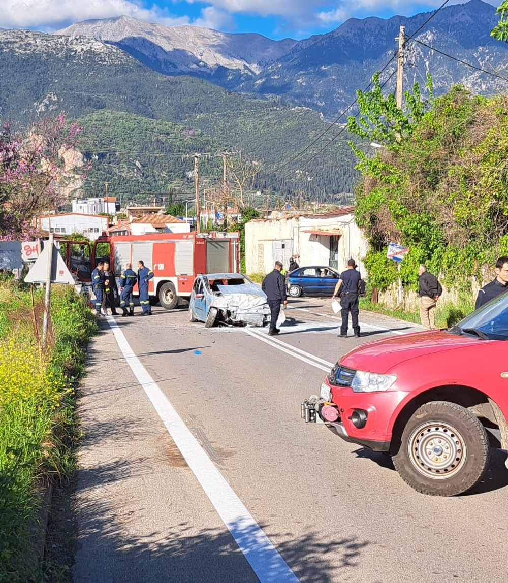 Ό&chi;&eta;&mu;&alpha; &laquo;&kappa;&alpha;&rho;&phi;ώ&theta;&eta;&kappa;&epsilon;&raquo; &sigma;&epsilon; &mu;ά&nu;&tau;&rho;&alpha; &sigma;&tau;&omicron; &Pi;&alpha;&lambda;&alpha;&iota;&omicron;&lambda;ό&gamma;&epsilon;&iota;&omicron; &Sigma;&pi;ά&rho;&tau;&eta;&sigmaf;