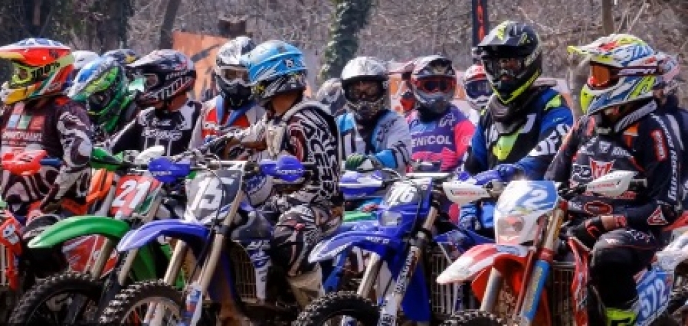 &Alpha;&gamma;ώ&nu;&alpha;&sigmaf; Scramble &Nu;&omicron;&tau;. &Epsilon;&lambda;&lambda;ά&delta;&omicron;&sigmaf; &alpha;&pi;ό &tau;&omicron;&nu; &Alpha;&Mu;&Omicron;&Sigma; &sigma;&tau;&iota;&sigmaf; &Kappa;&alpha;&rho;&upsilon;έ&sigmaf;