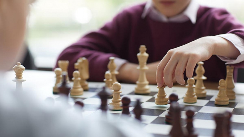 &laquo;&Mu;ά&theta;&epsilon; &kappa;&alpha;&iota; &epsilon;&sigma;ύ &sigma;&kappa;ά&kappa;&iota;&raquo; &sigma;&tau;&omicron; &Gamma;ύ&theta;&epsilon;&iota;&omicron;